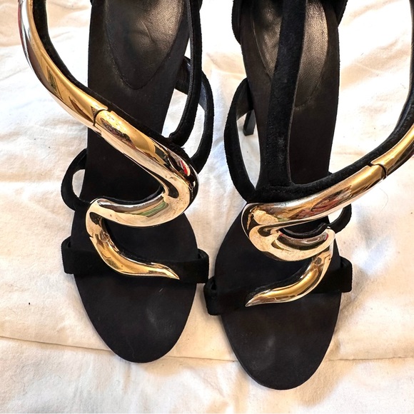 Giuseppe Zanotti Venere Gold Snake Embellished Suede Sandals Black 37.5 7.5 - Picture 8 of 10